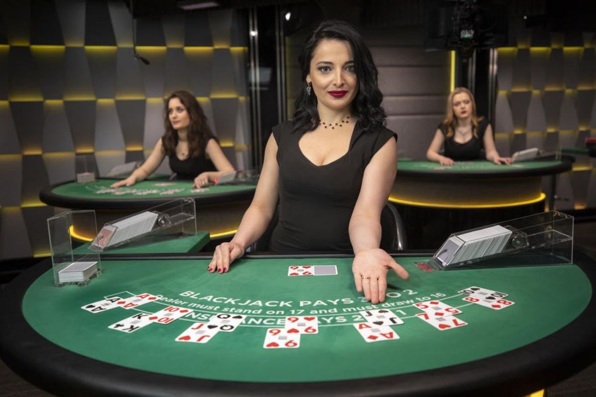 Luck22 Live Casino